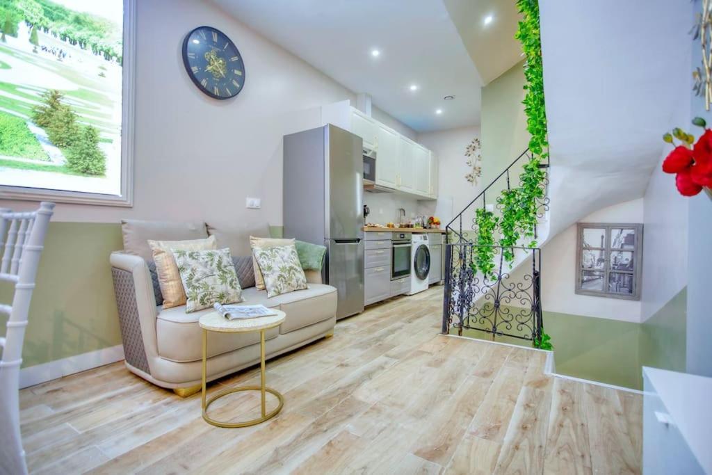 Апартаменты Le Nid Parisien Triplex Cosy Et Chaleureux Экстерьер фото